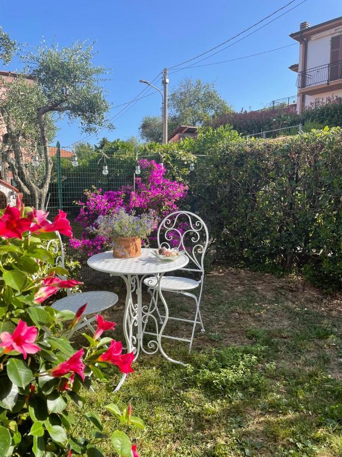 Annali Casa Vacanze - Shabby Style Nella Natura La Spezia Luaran gambar