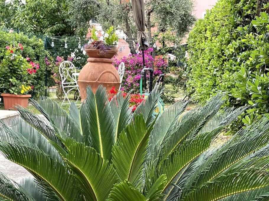 Annali Casa Vacanze - Shabby Style Nella Natura La Spezia Luaran gambar