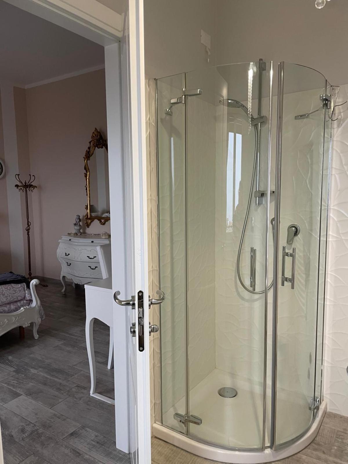 Annali Casa Vacanze - Shabby Style Nella Natura La Spezia Luaran gambar
